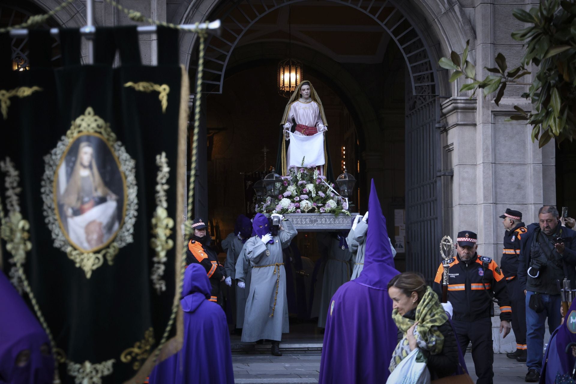 El Encuentro Camino del Calvario recorre Gijón