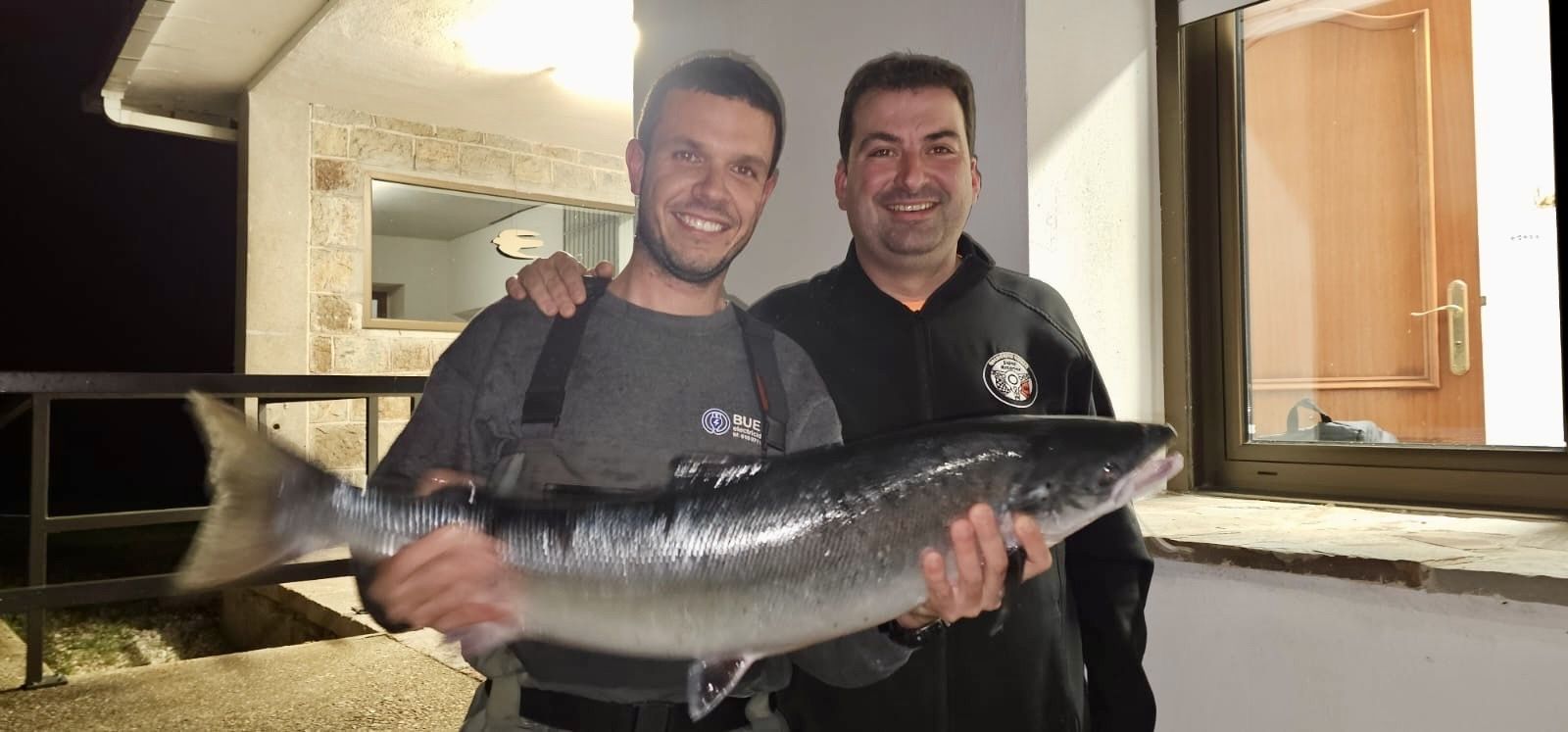 El campanu de Asturias pesó casi 7 kilos