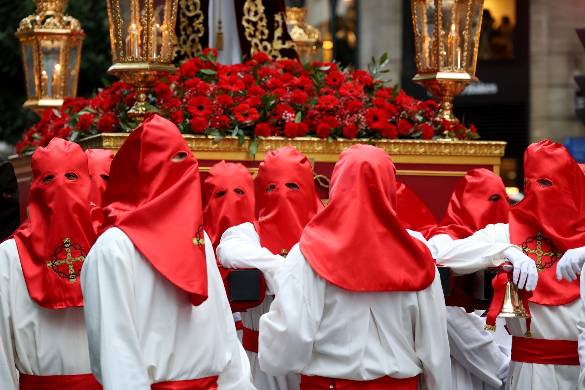 Jesús Cautivo recorre las calles de Oviedo