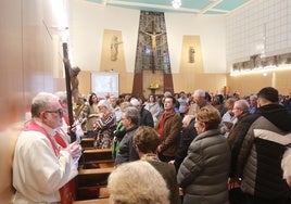 Vía crucis en la parroquia del Corazón de María, en Gijón.