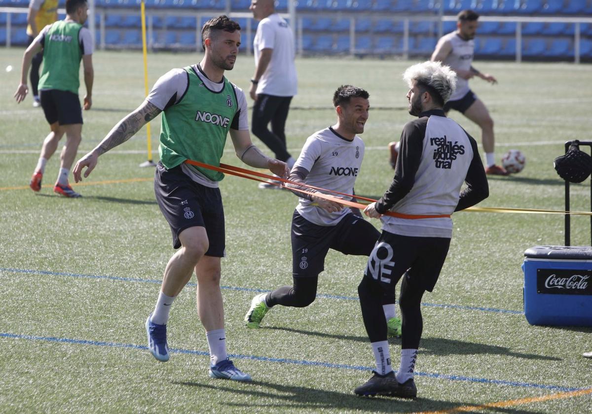 El Real Avilés quiere asegurarse el 'play off' de ascenso en Santander