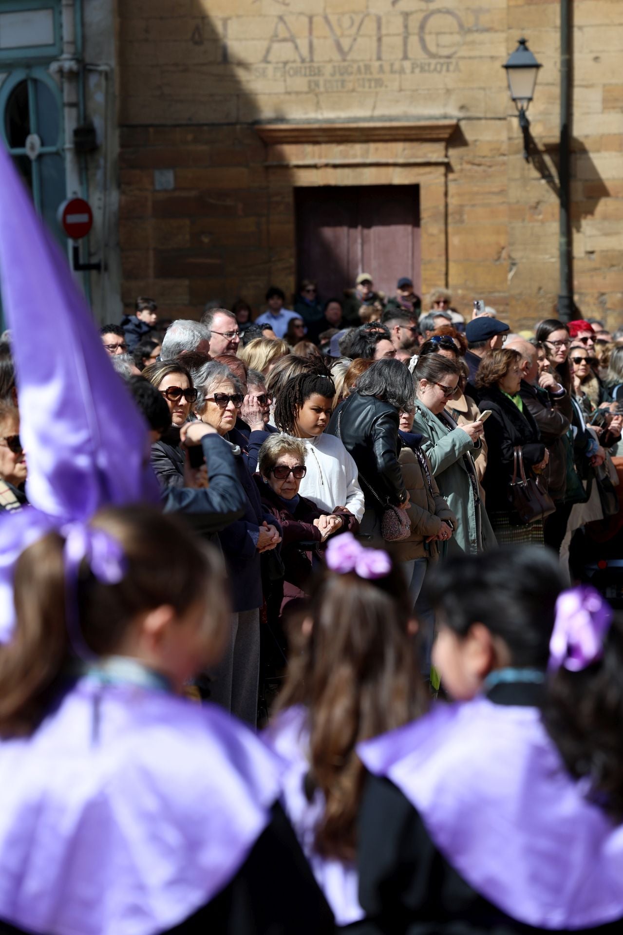 Fotos: La procesión de la Soledad en Oviedo