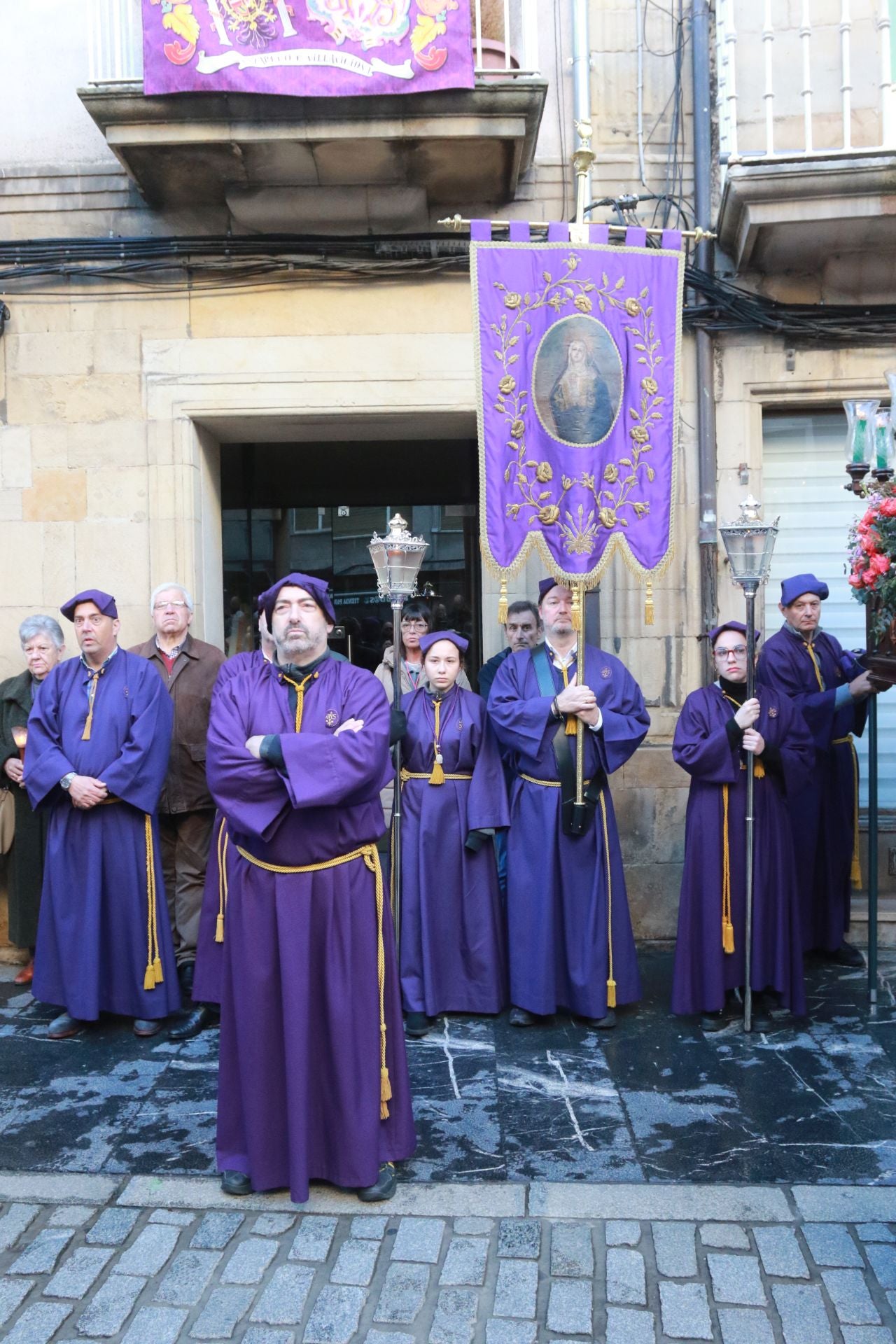 Así vivió Villaviciosa la procesión de la Soledad