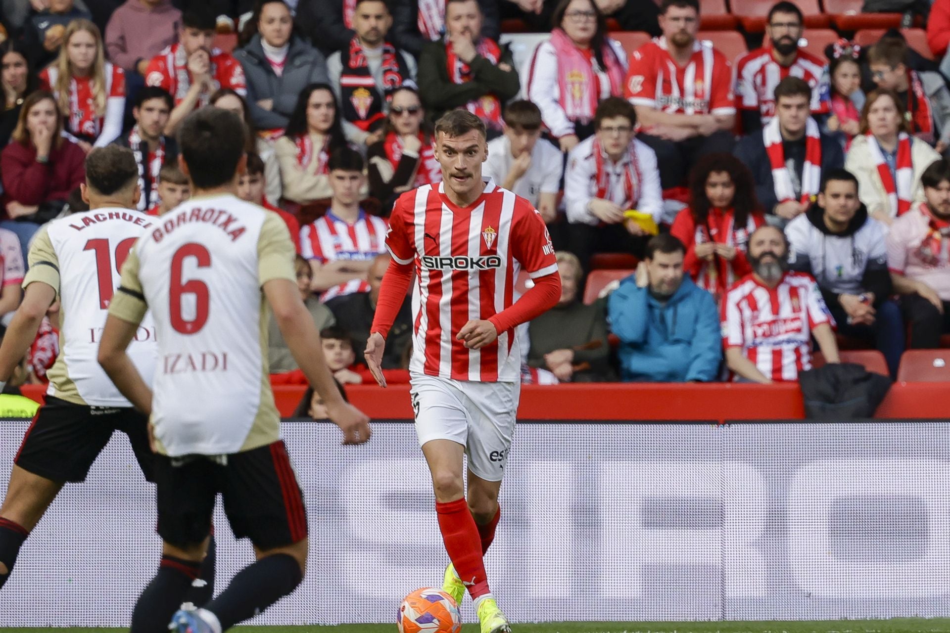 Las mejores imágenes del Sporting - Mirandés en El Molinón
