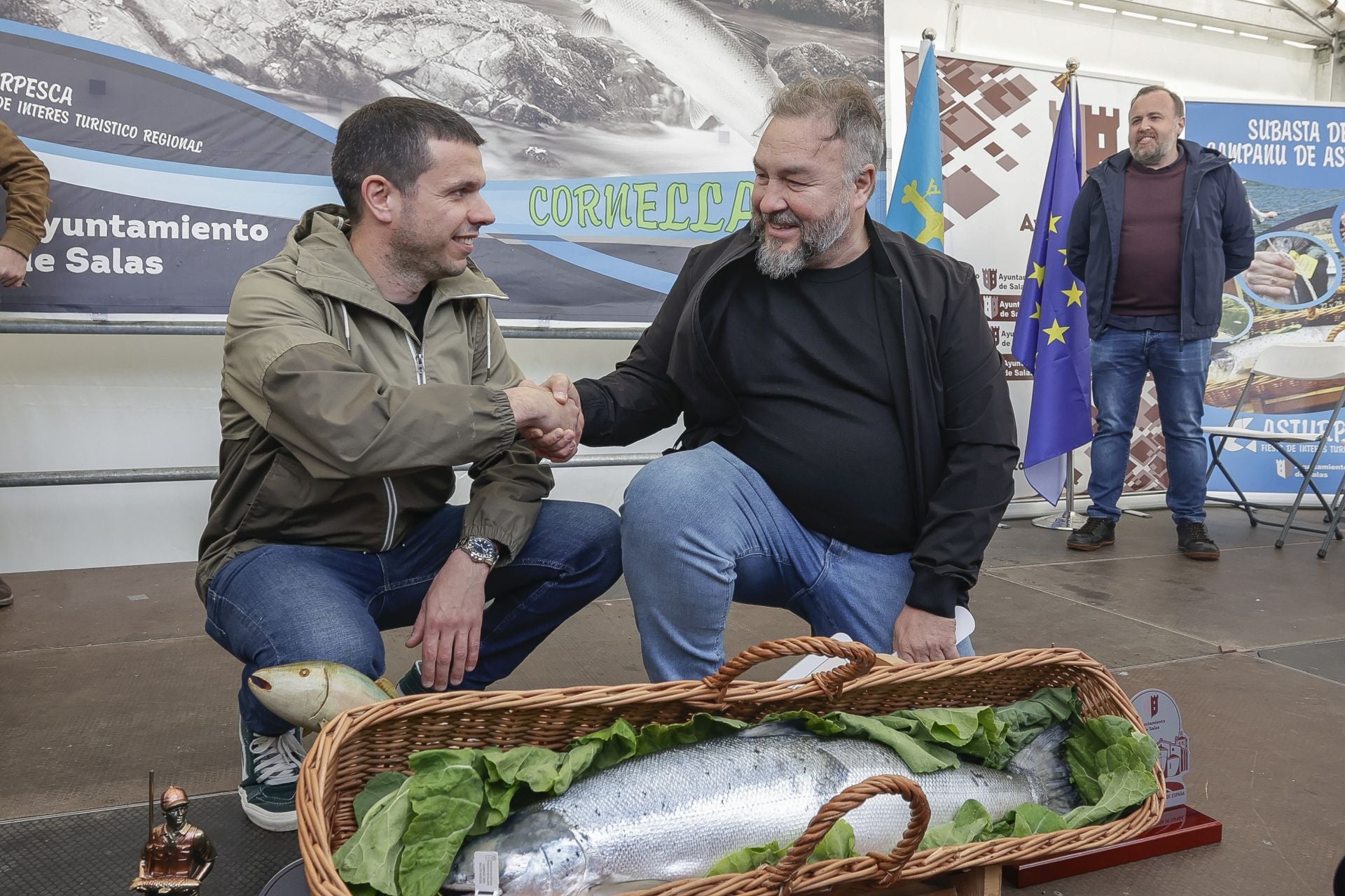 Así ha sido la emocionante subasta del Campanu de Asturias
