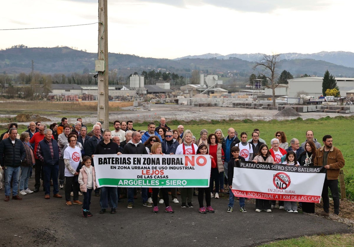 El debate de los parques energéticos en Asturias: «Convivimos con baterías desde hace tiempo»