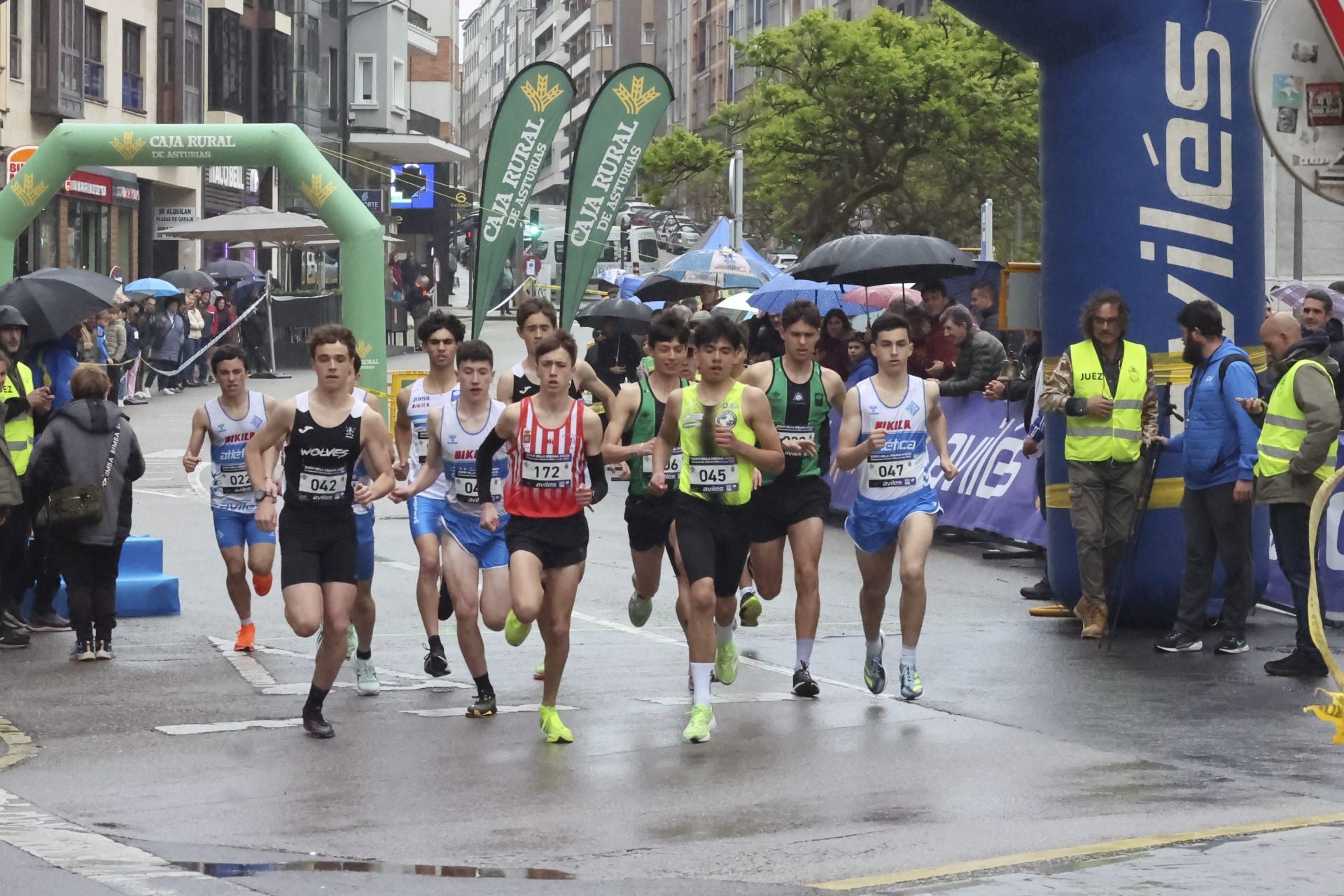 La Milla Urbana de Avilés vence a la lluvia