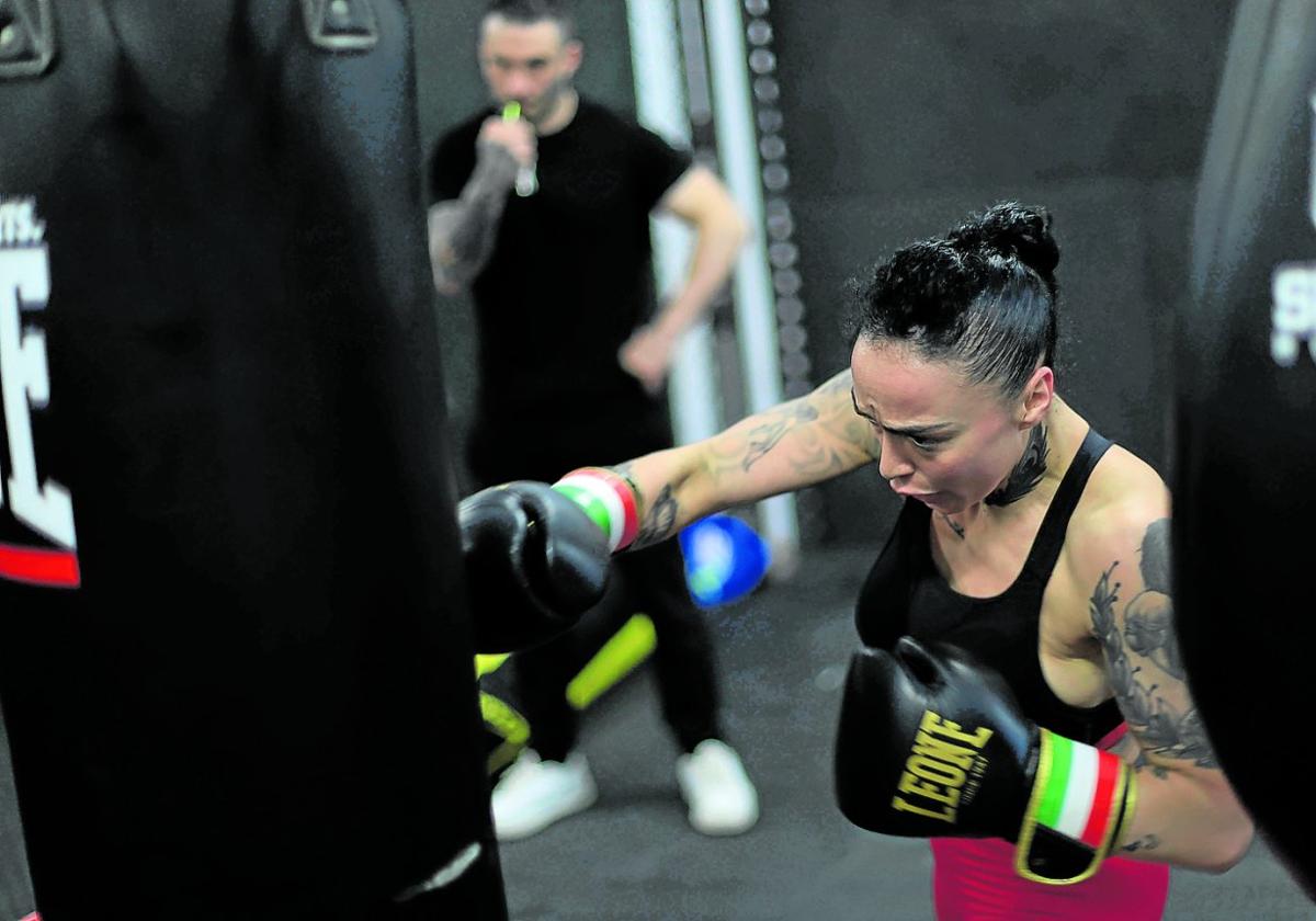 La boxeadora Minerva Gutiérrez, 'La Espartana': «Estoy como un misil: más fuerte, explosiva y rápida que nunca»