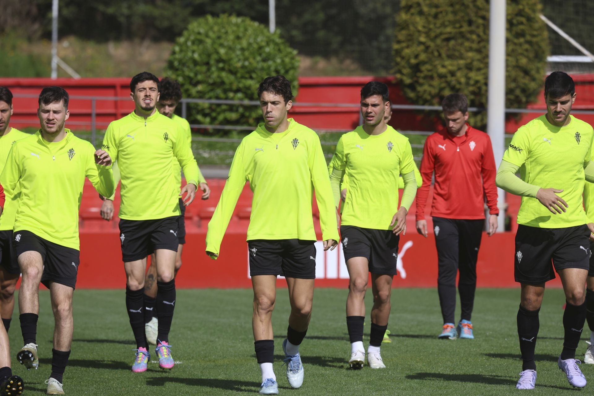 Entrenamiento del Sporting de Gijón en Mareo: próxima parada a Cádiz