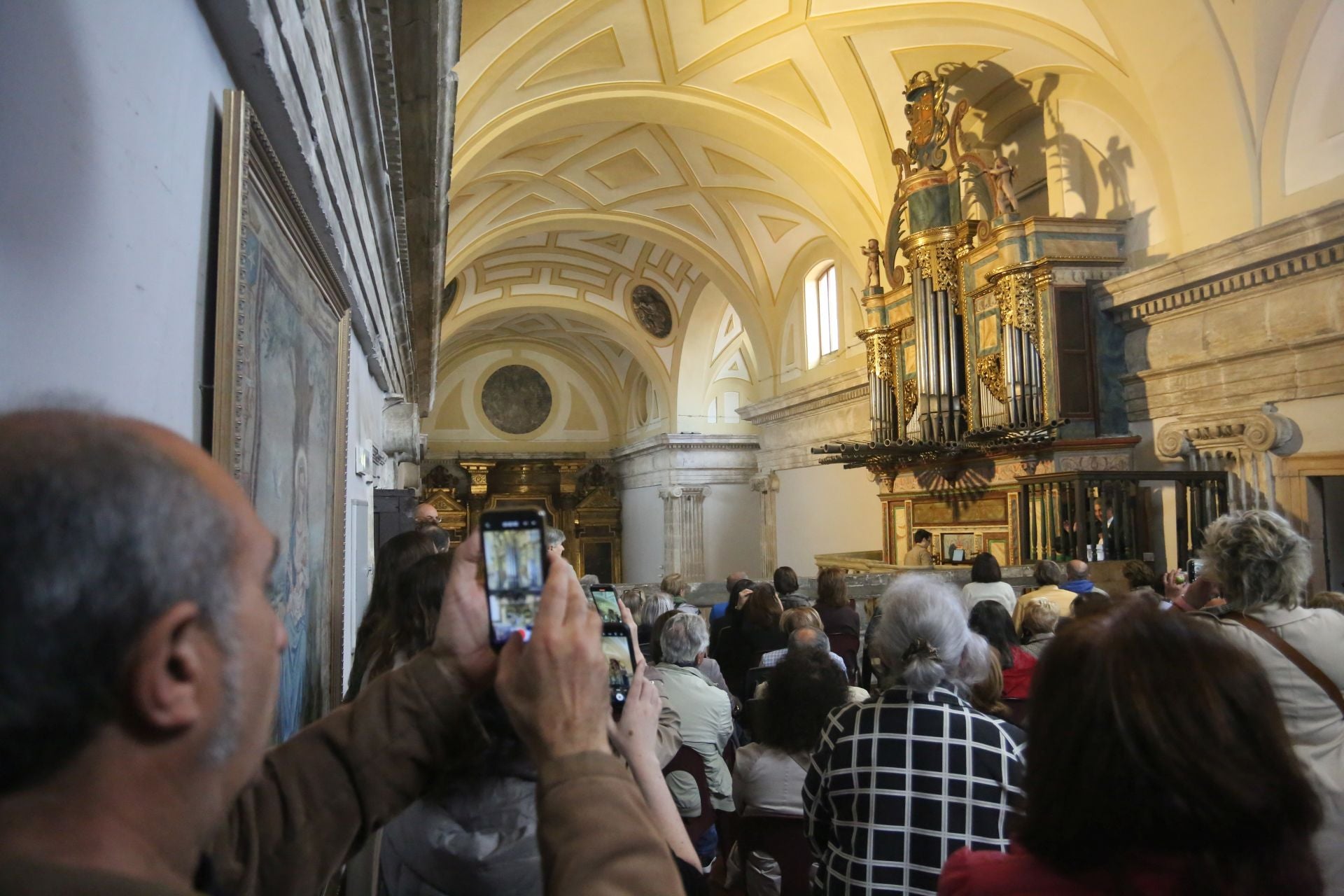 &#039;Paseo musical por los órganos de Vetusta&#039;