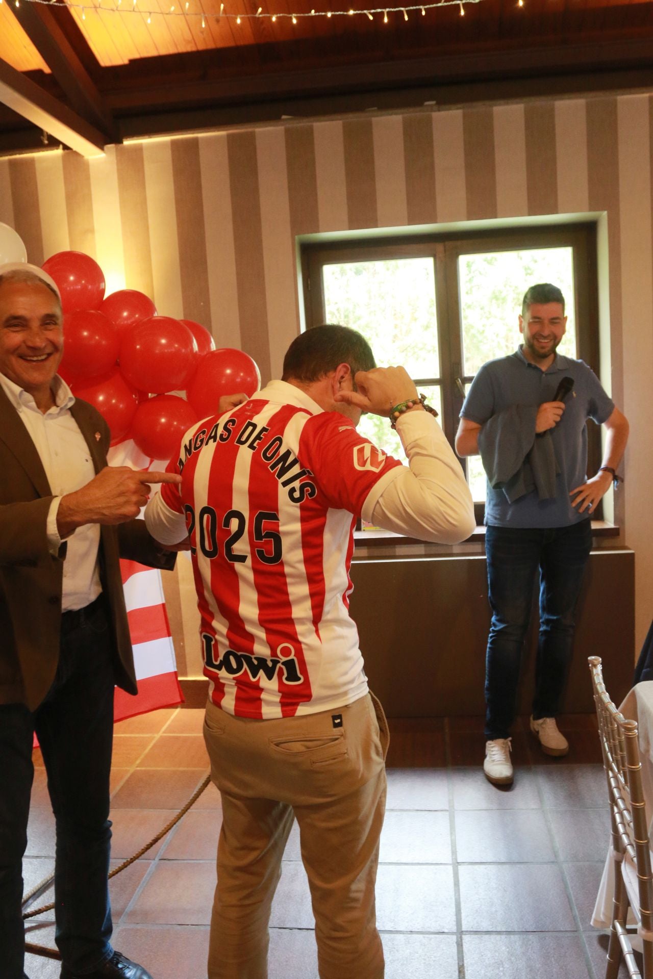 Primer encuentro de aficionados del Sporting de Gijón en Cangas de Onís