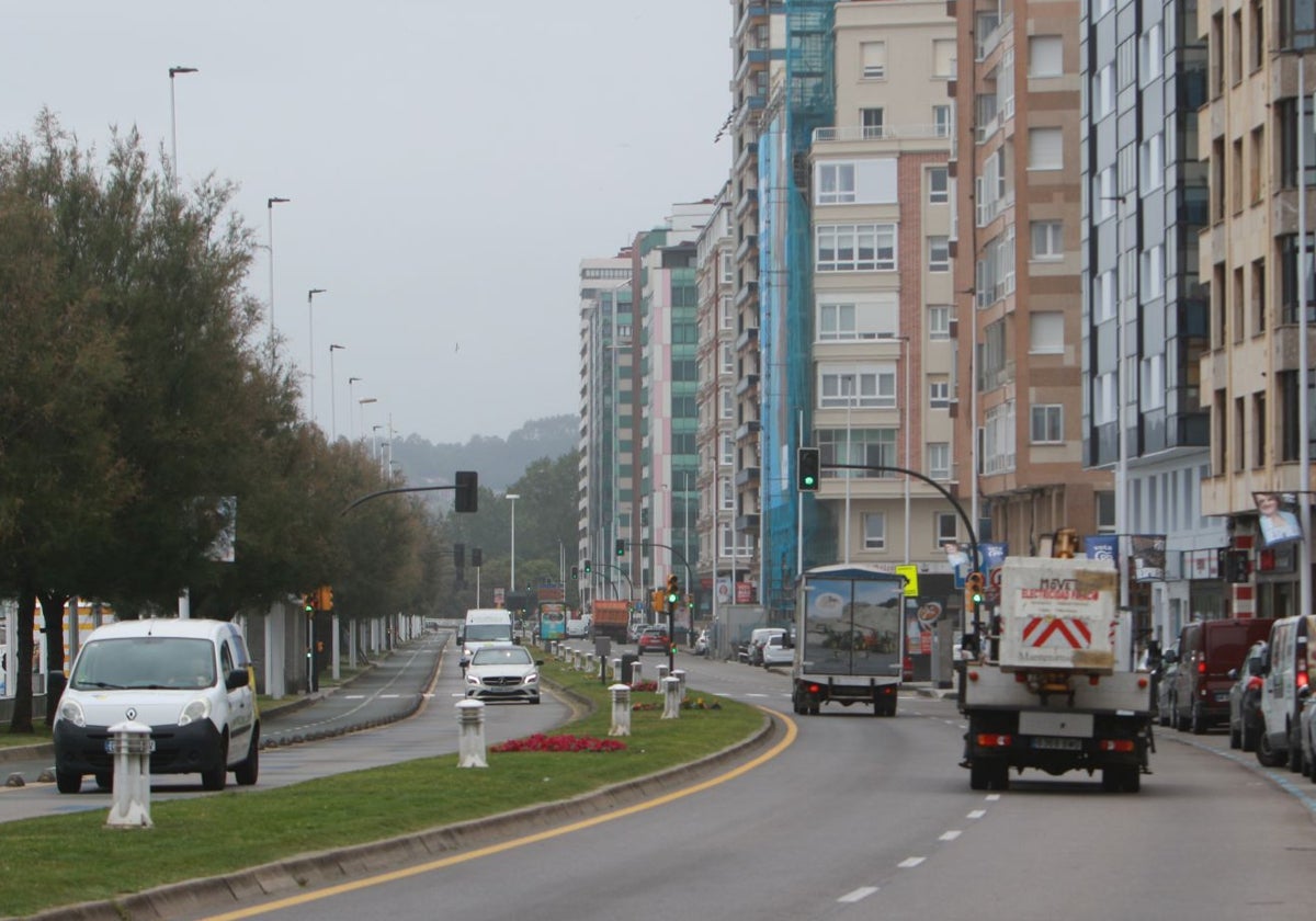 Los sondeos para el estudio sobre el soterramiento del Muro, en Gijón, comenzarán en octubre