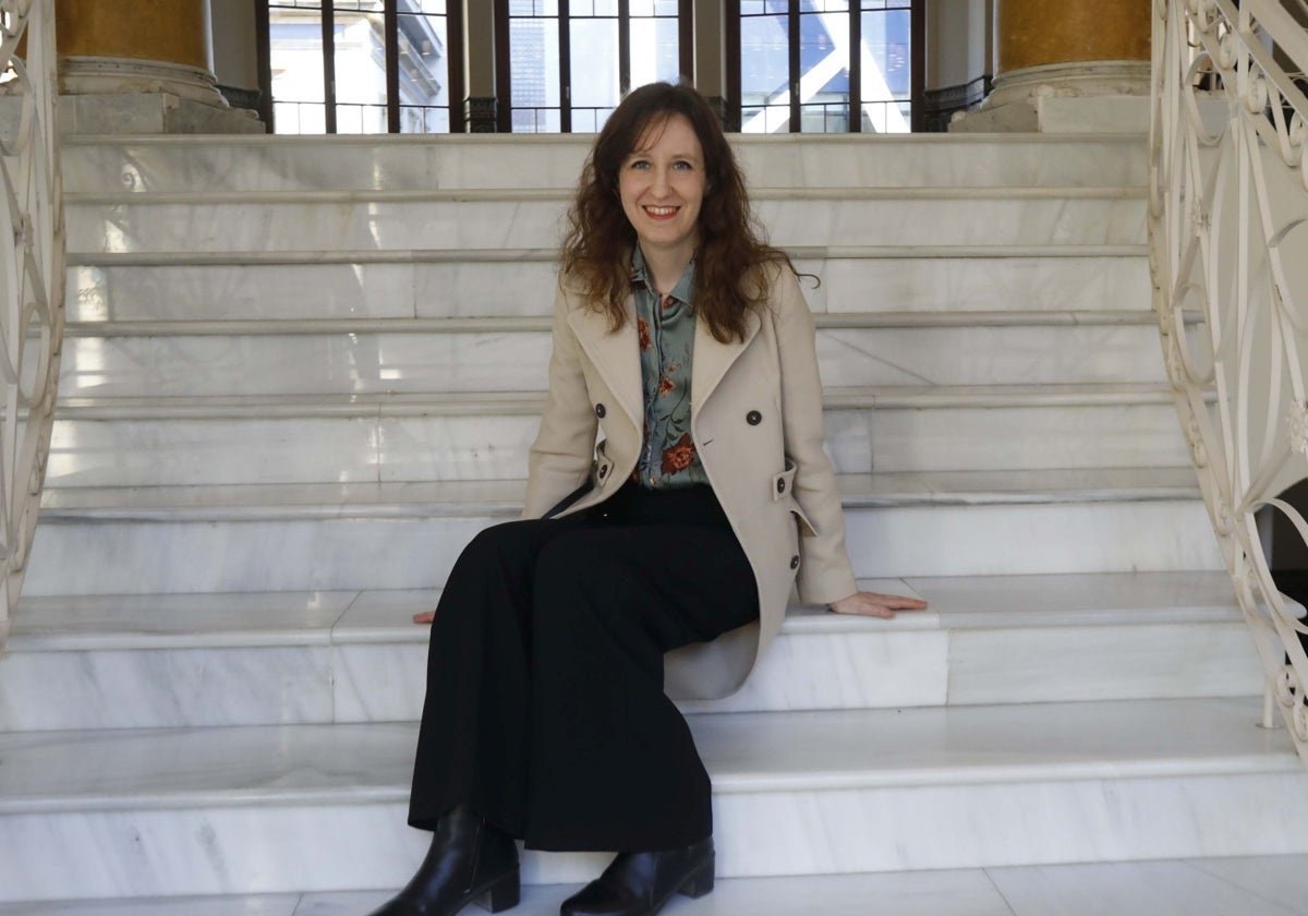 Gema Batanero, en la antigua Escuela de Comercio de Gijón, minutos antes de impartir una conferencia.