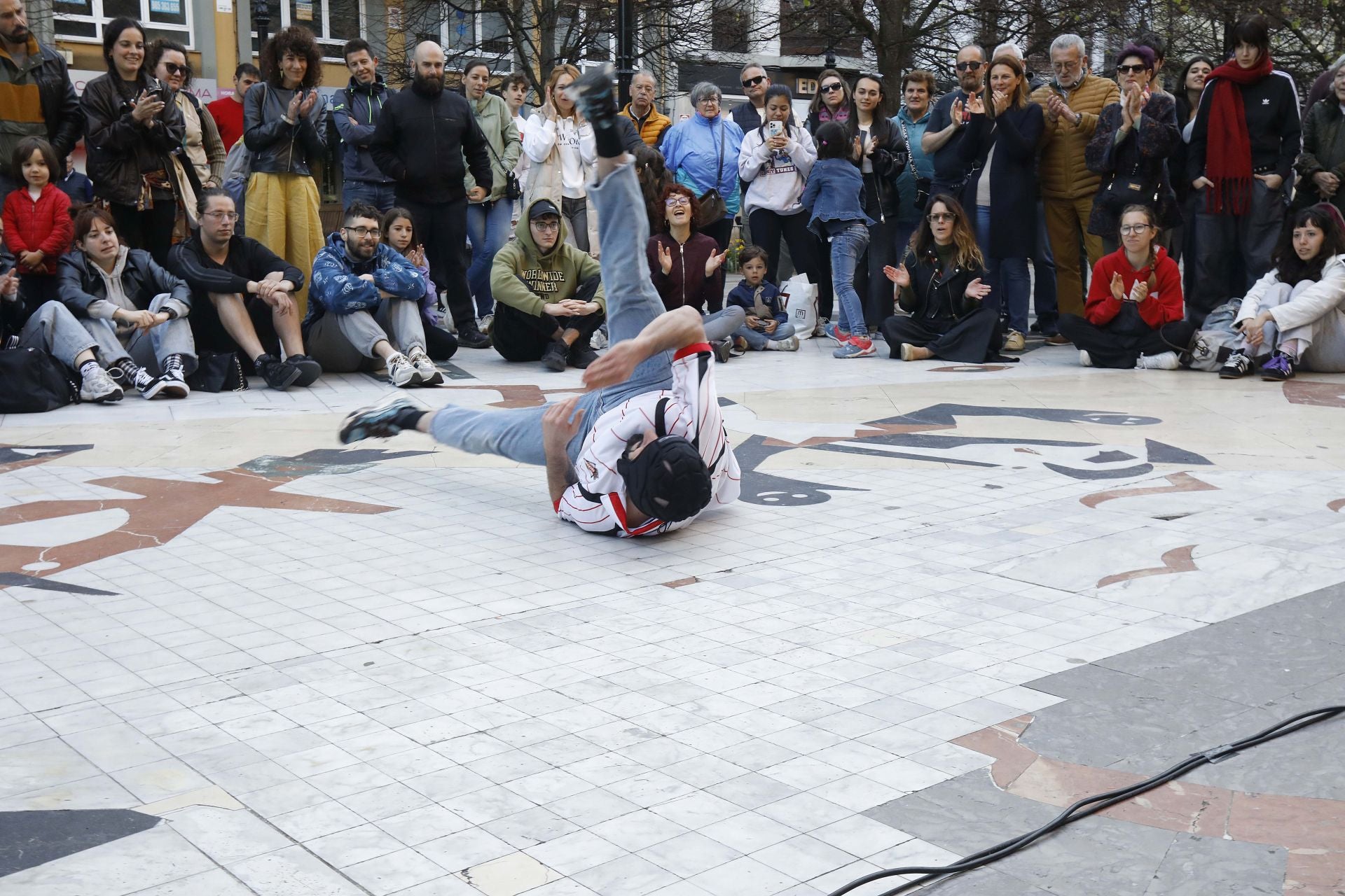 &#039;Escena en danza&#039; conquista Gijón