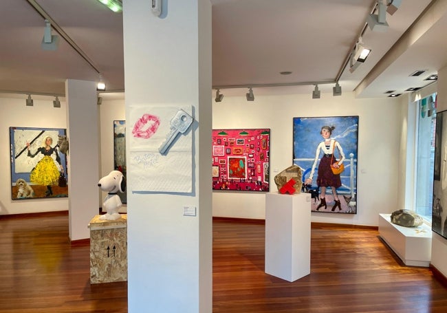 Vista de la exposición en la galería gijonesa.