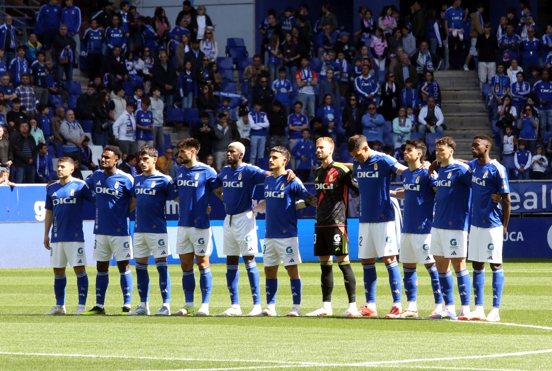 Las mejores imágenes del Real Oviedo - Levante