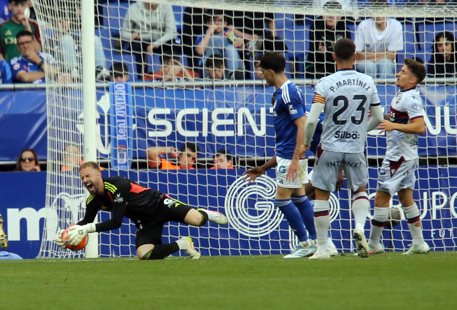 Las mejores imágenes del Real Oviedo - Levante