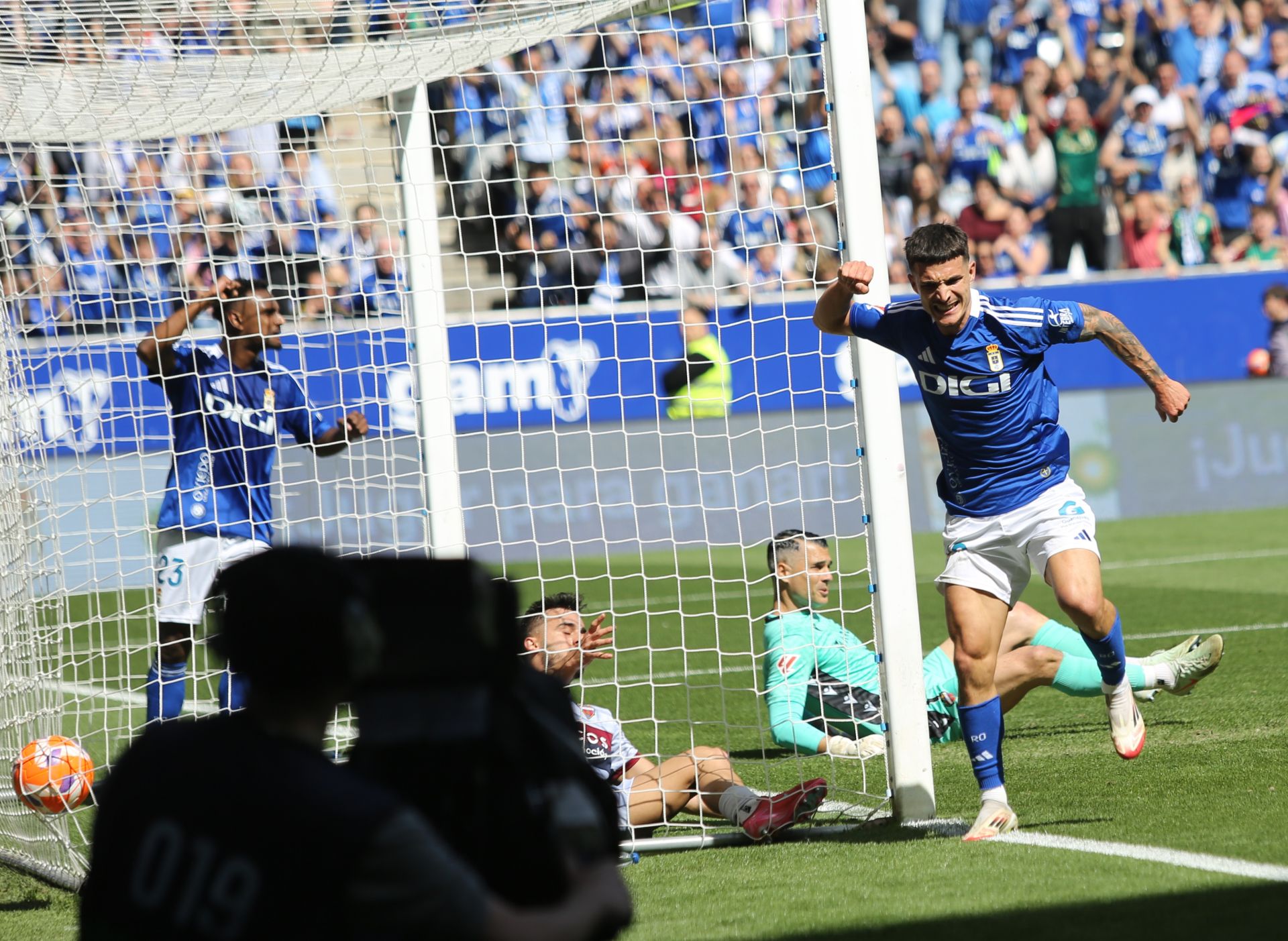 Las mejores imágenes del Real Oviedo - Levante