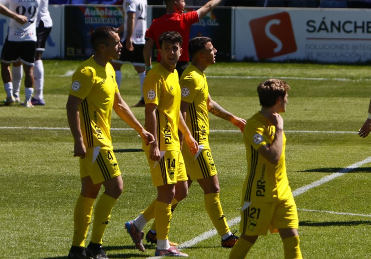 Al Langreo se le escapa su sueño del 'play off'
