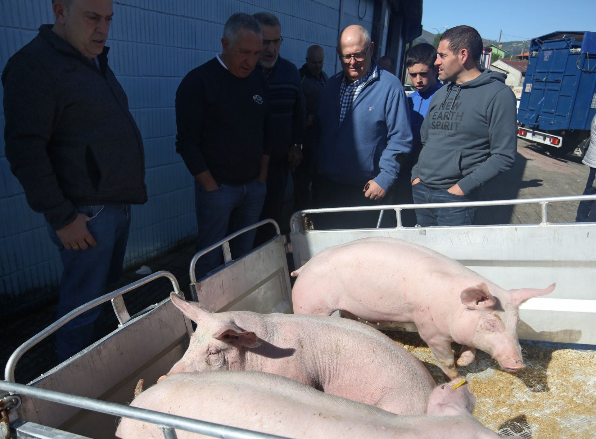 Grado, lleno hasta la bandera para celebrar La Flor: la cita en imágenes