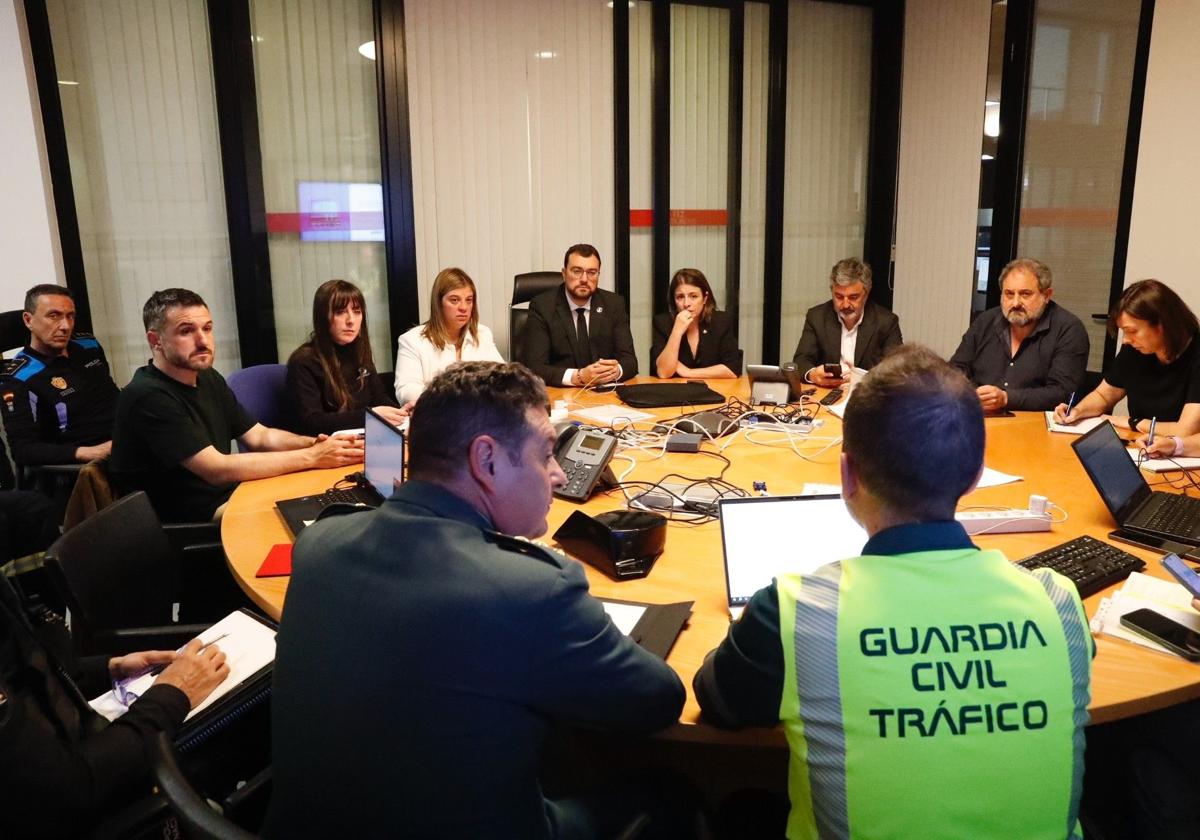 Adrián Barbón agradece «el comportamiento cívico de la ciudadanía» y llama a la unidad