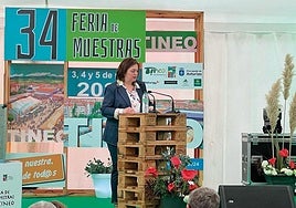 Montserrat Fernández, alcaldesa de Tineo.