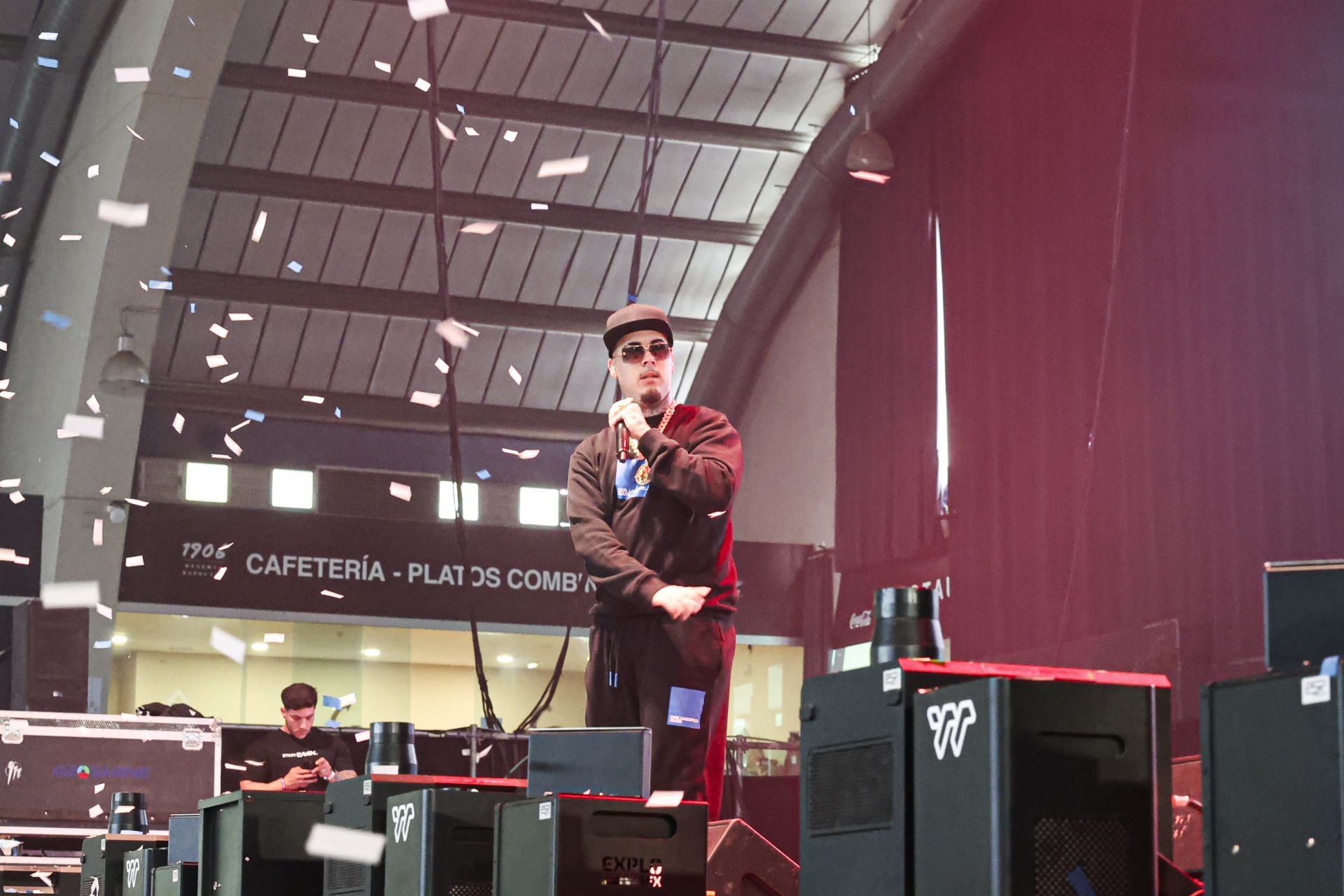 El Monoloco Fest llena La Magdalena en Avilés