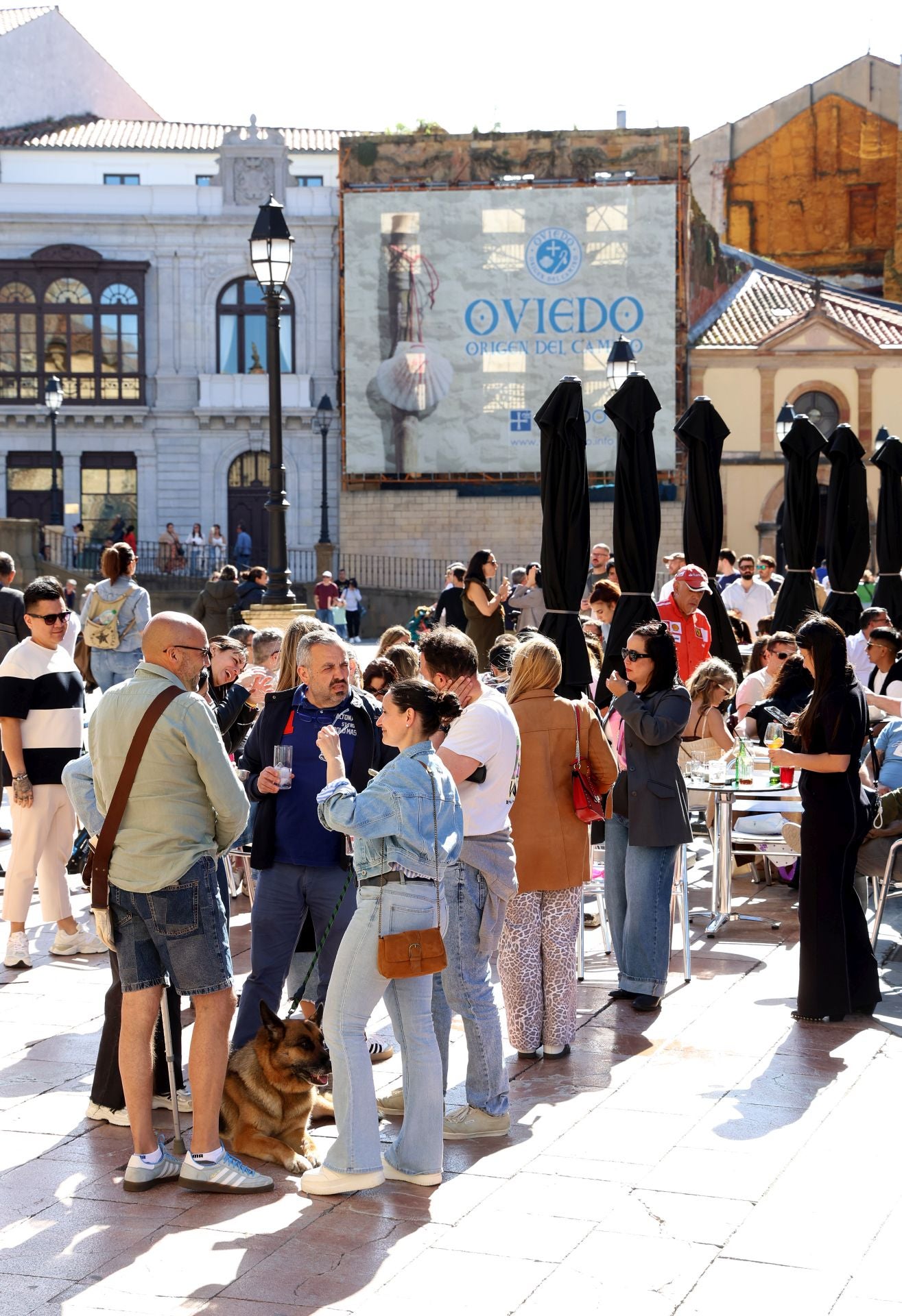 Turistas en las principales ciudades asturianas