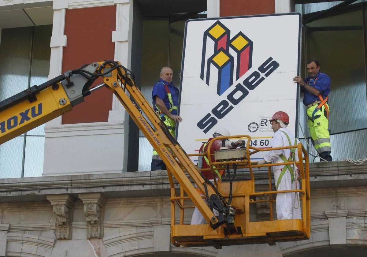 La empresa Sedes inicia su reestructuración con el despido del 20% de la plantilla