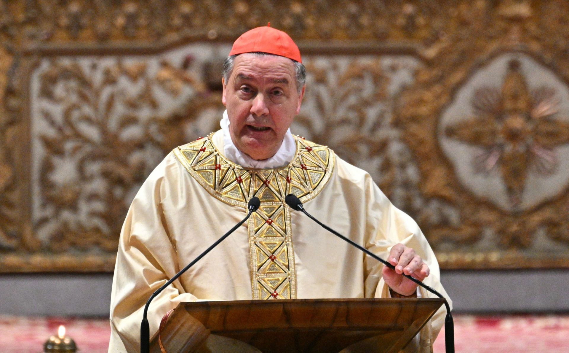 Fotos: El cardenal luanquín Ángel Fernández Artime oficia la misa novencial en el Vaticano