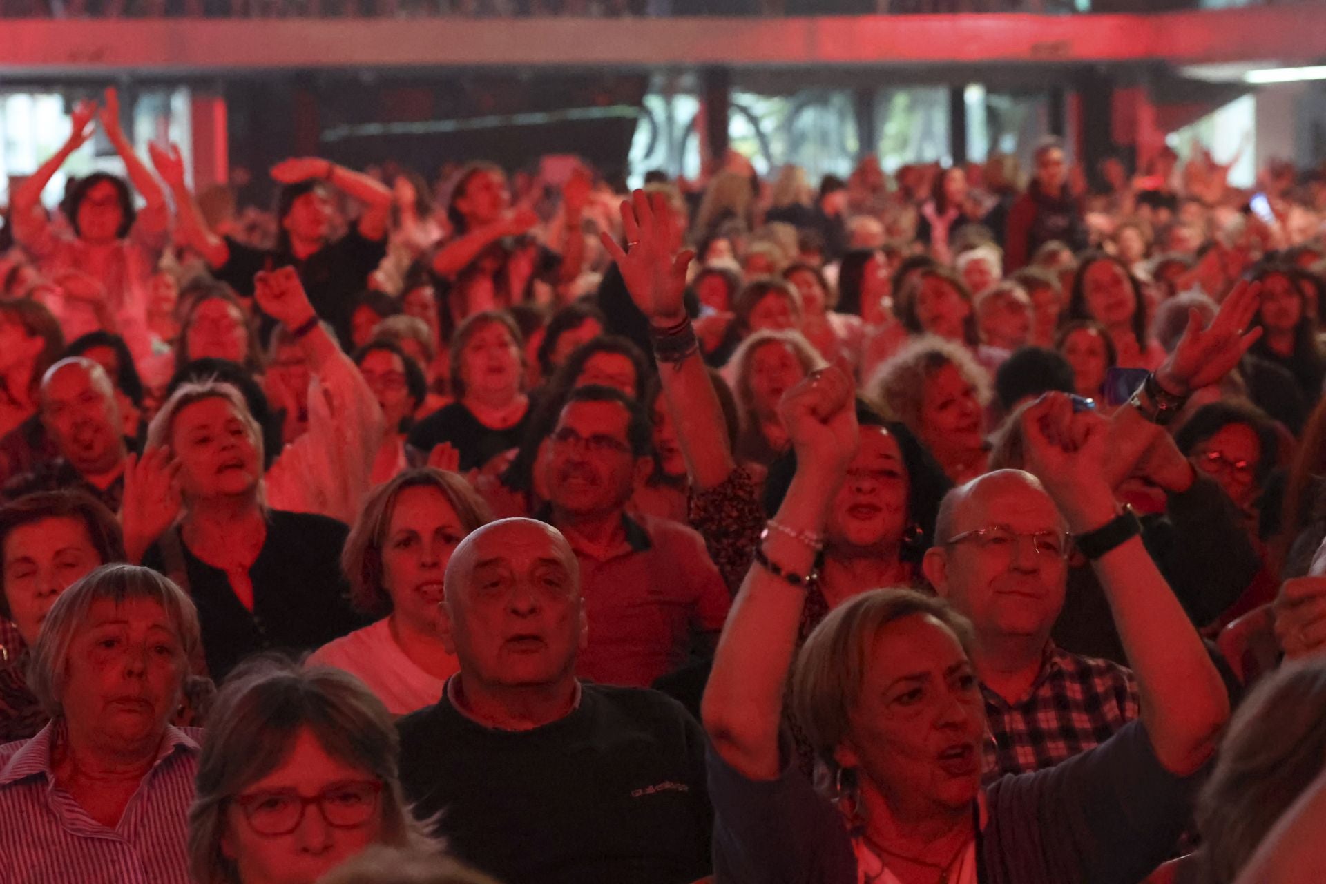 Los Pecos siguen levantando pasiones en Avilés