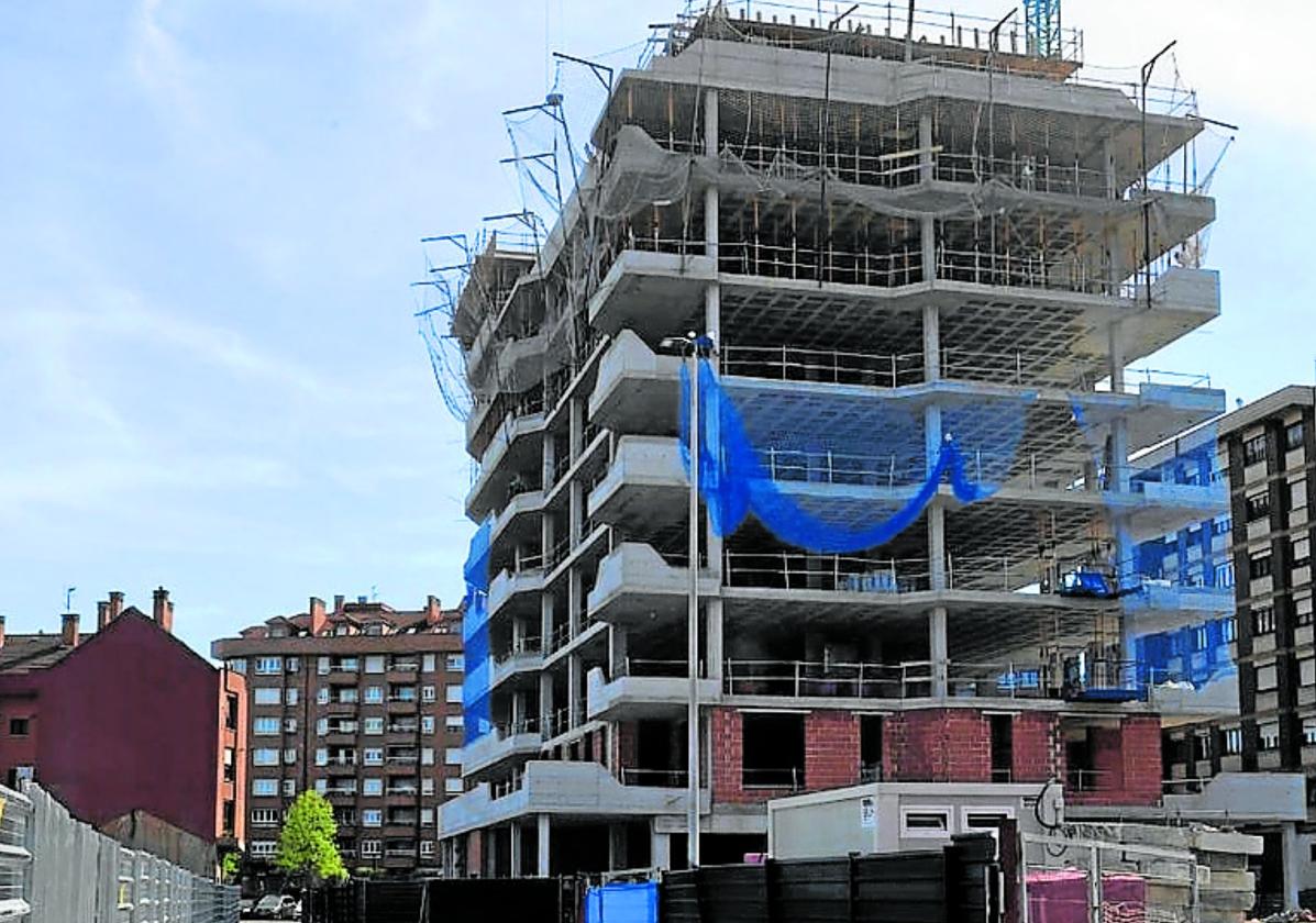 Los nuevos edificios de Laviada, contiguos al Albergue Covadonga, a 5.000 euros el metro cuadrado