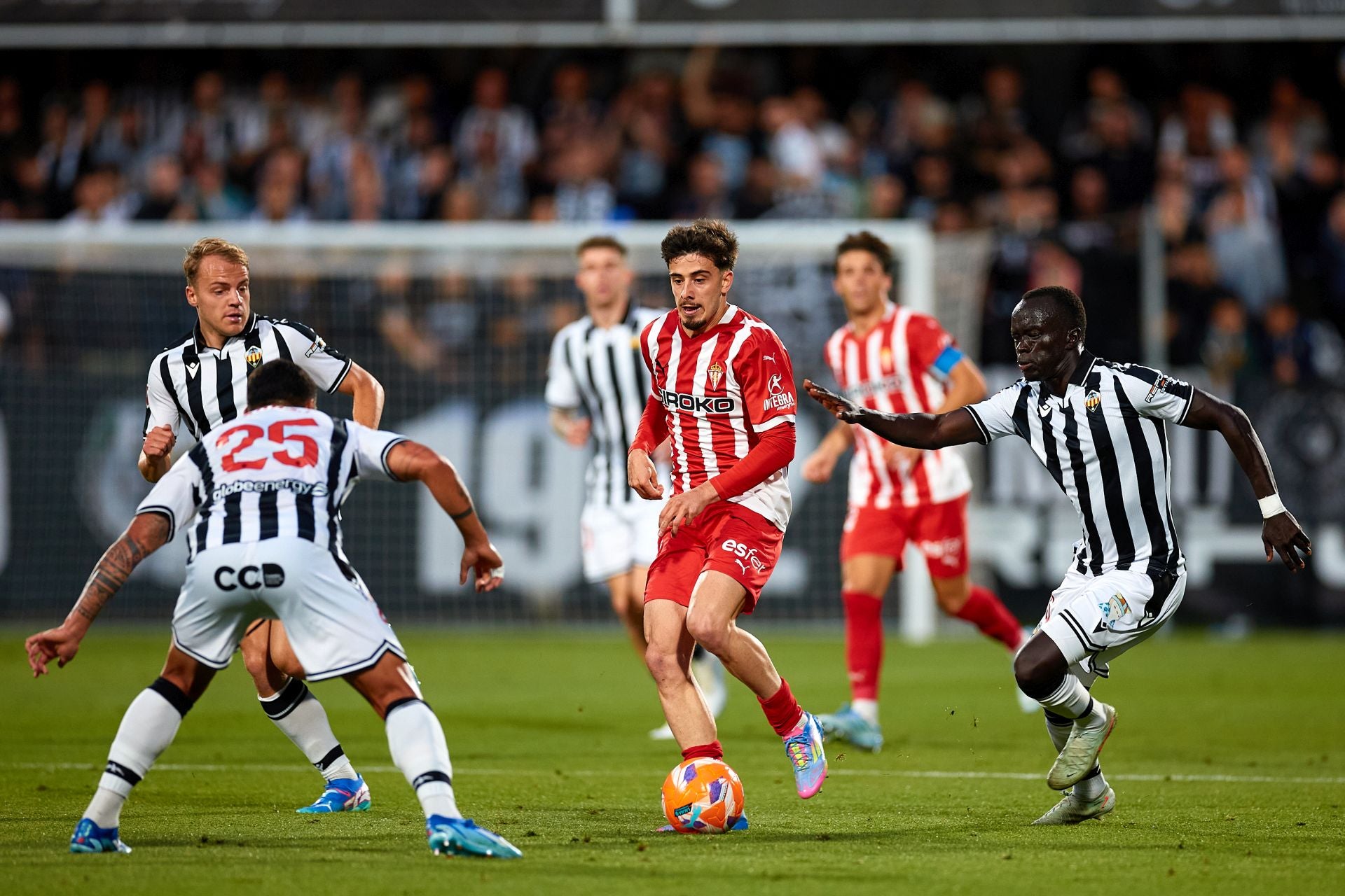 Las mejores jugadas del Castellón - Sporting de Gijón
