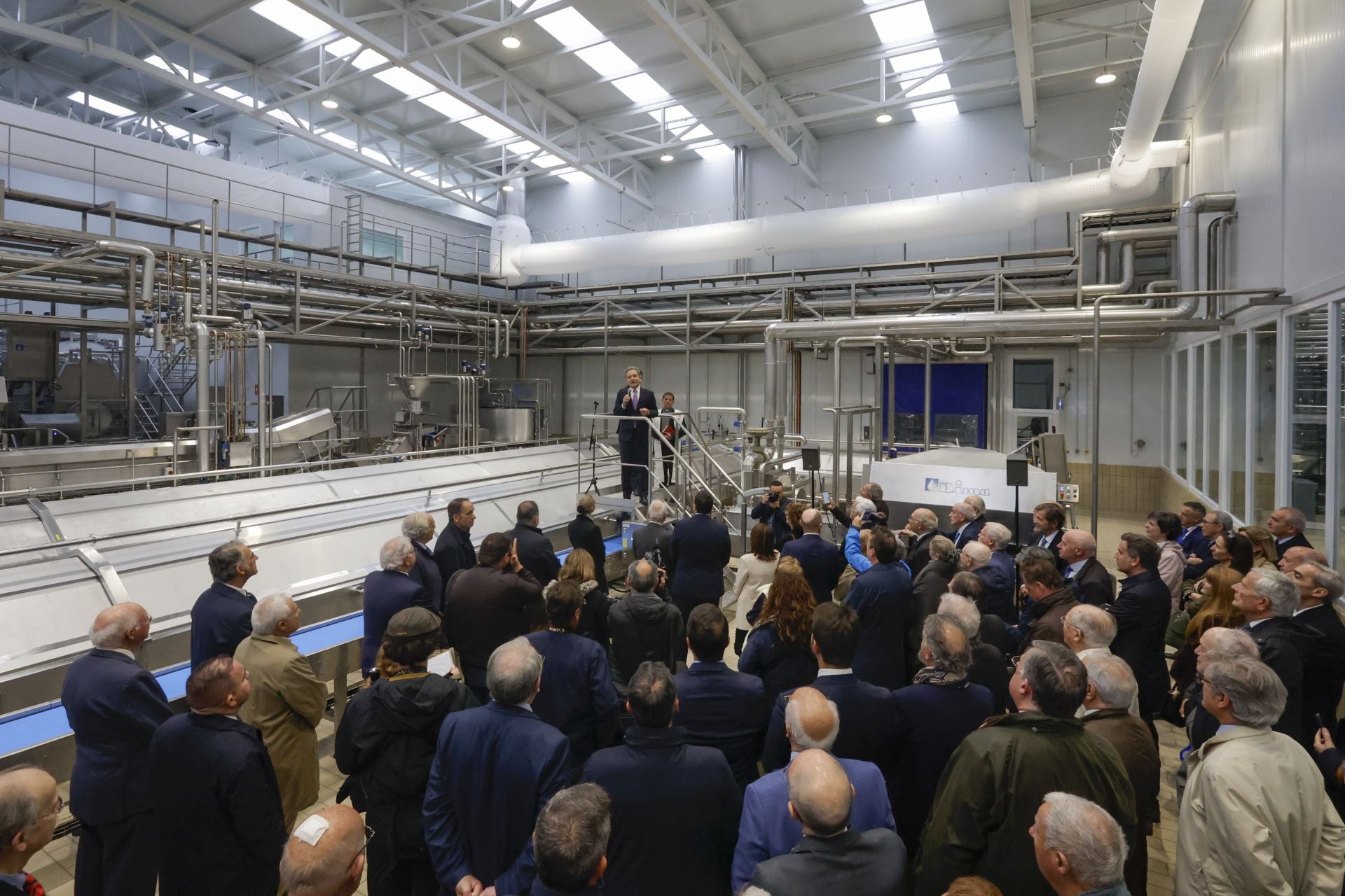 El sector lácteo de Asturias se rearma con una nueva planta para fabricar mozzarella