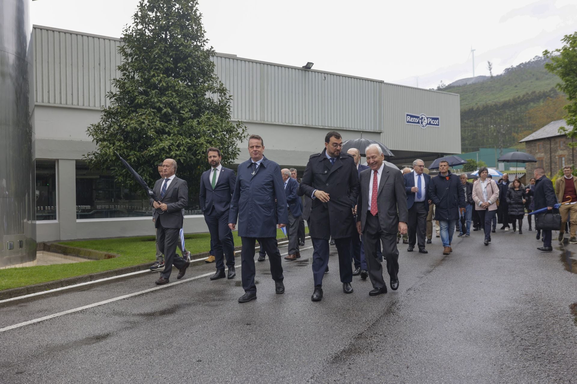 El sector lácteo de Asturias se rearma con una nueva planta para fabricar mozzarella