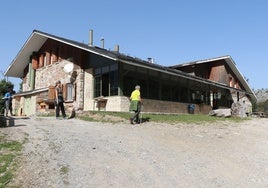Refugio de Brañagallones, en Caso, en 2022