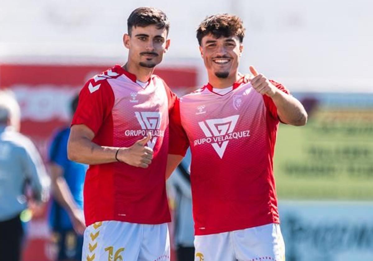 Raúl Rojas y Néstor Senra se reencuentran con el Real Avilés: «Jugar en Lebrija es venir a una guerra»