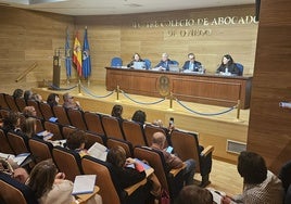 II Congreso de Derecho de Familia en Oviedo.