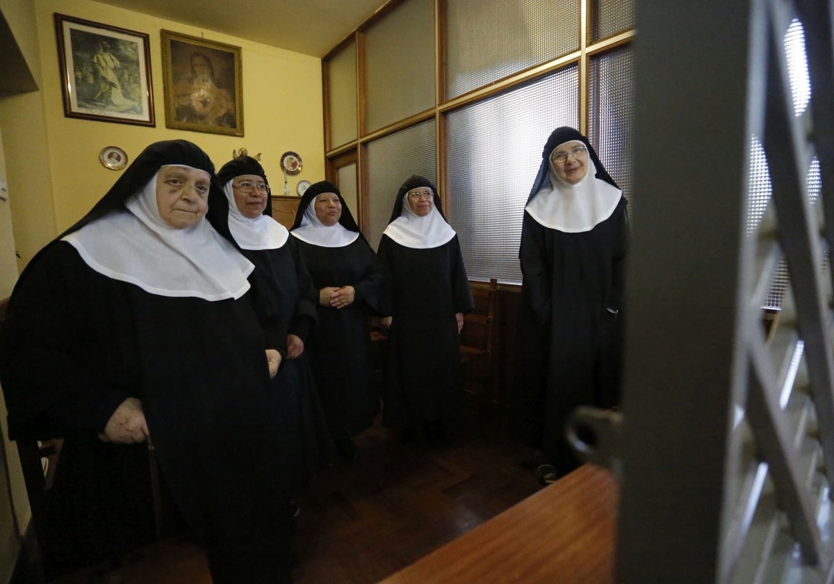 Las monjas de Somió: «Cuando nos enteramos de que el Papa era agustino, saltamos de alegría»
