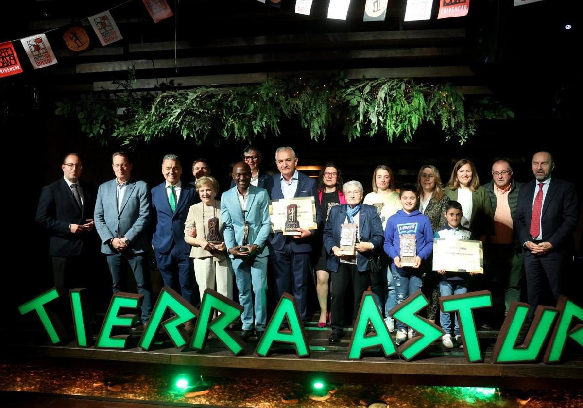 Tierra Astur rinde homenaje a las queserías asturianas y a quienes han hecho historia