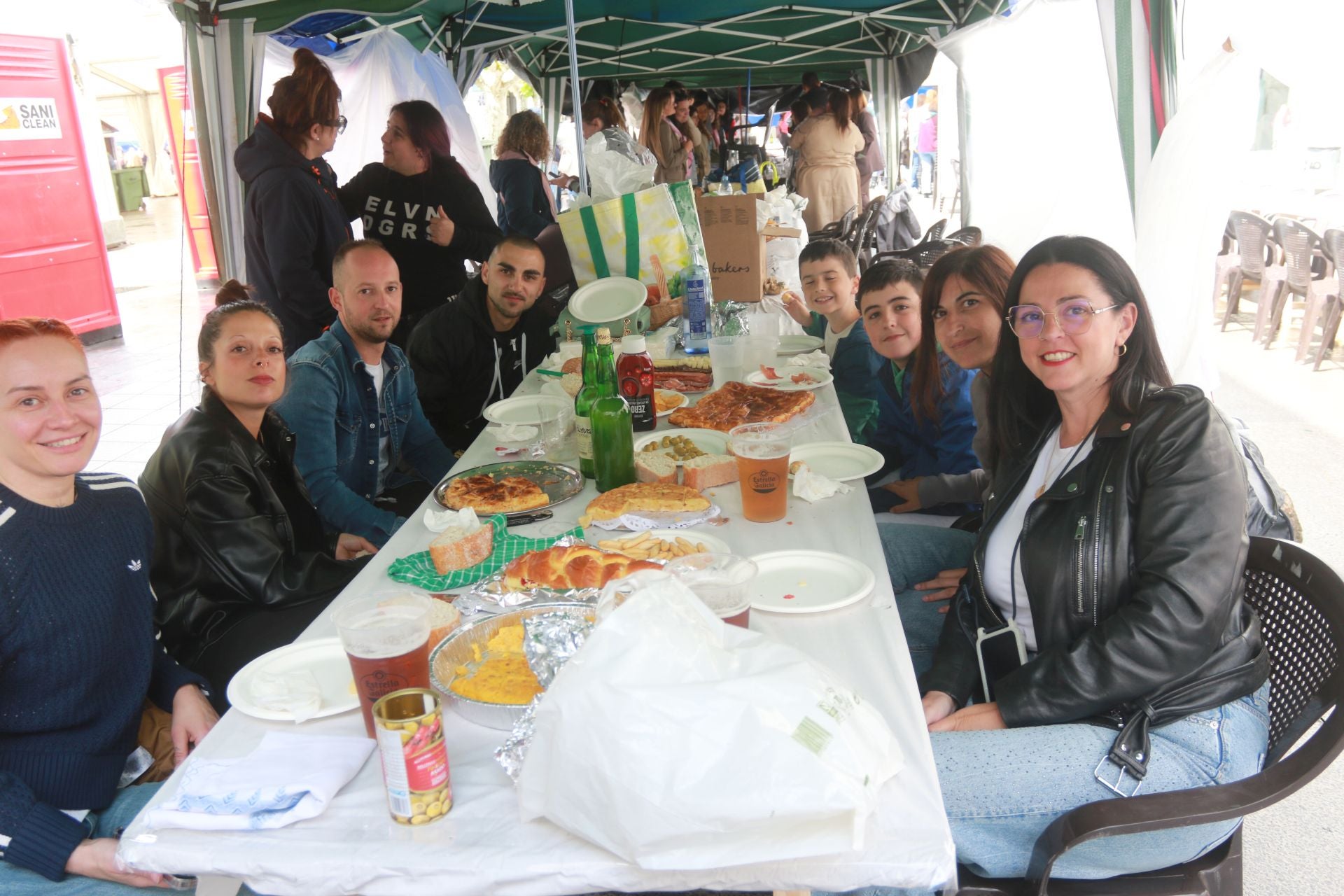 Comida en la calle en Pola de Laviana