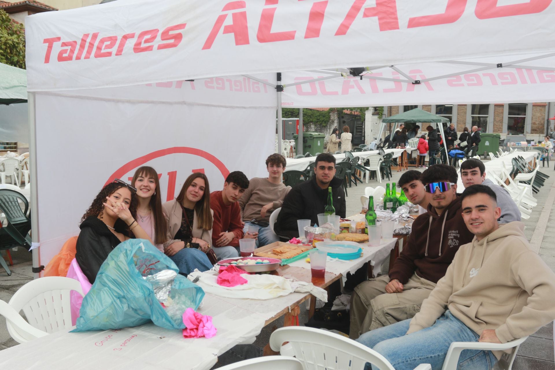 Comida en la calle en Pola de Laviana