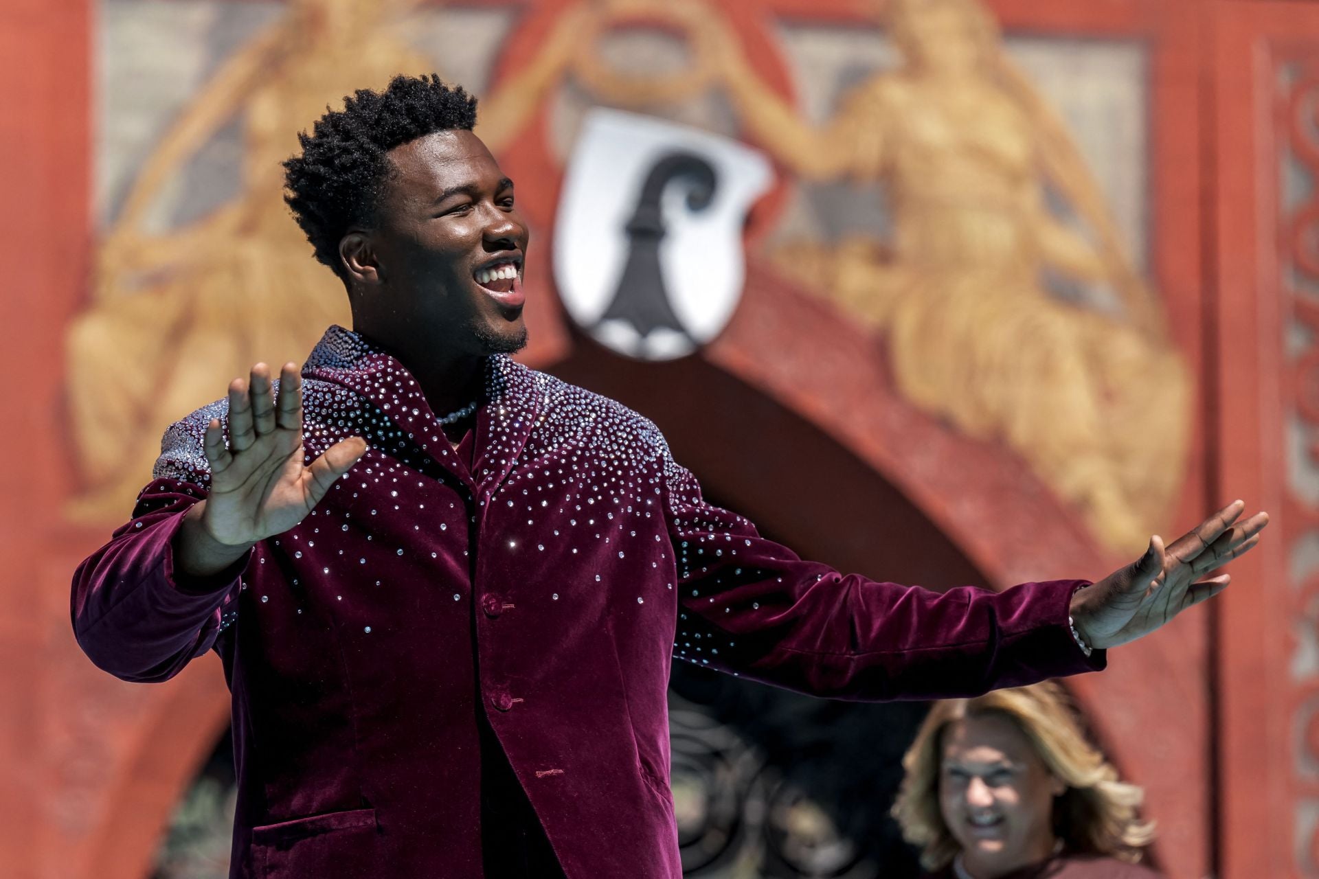 Fotos: Melody y el resto de participantes en Eurovisión 2025, en la alfombra turquesa del festival