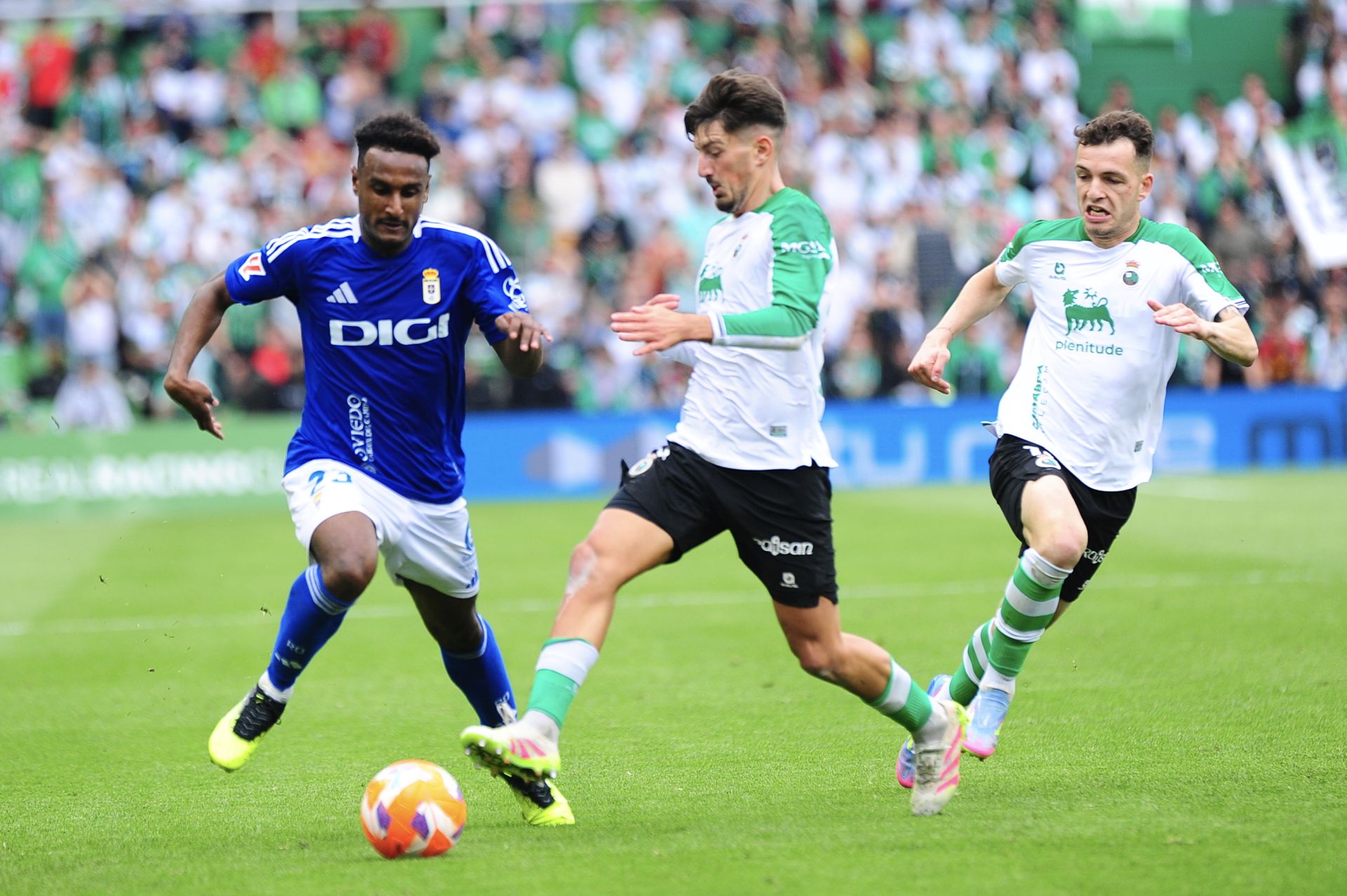 Las mejores imágenes del Racing de Santander 1-1 Real Oviedo