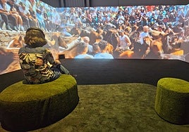 El trabajo se presenta en los bajos del lujoso Hotel Carlton.