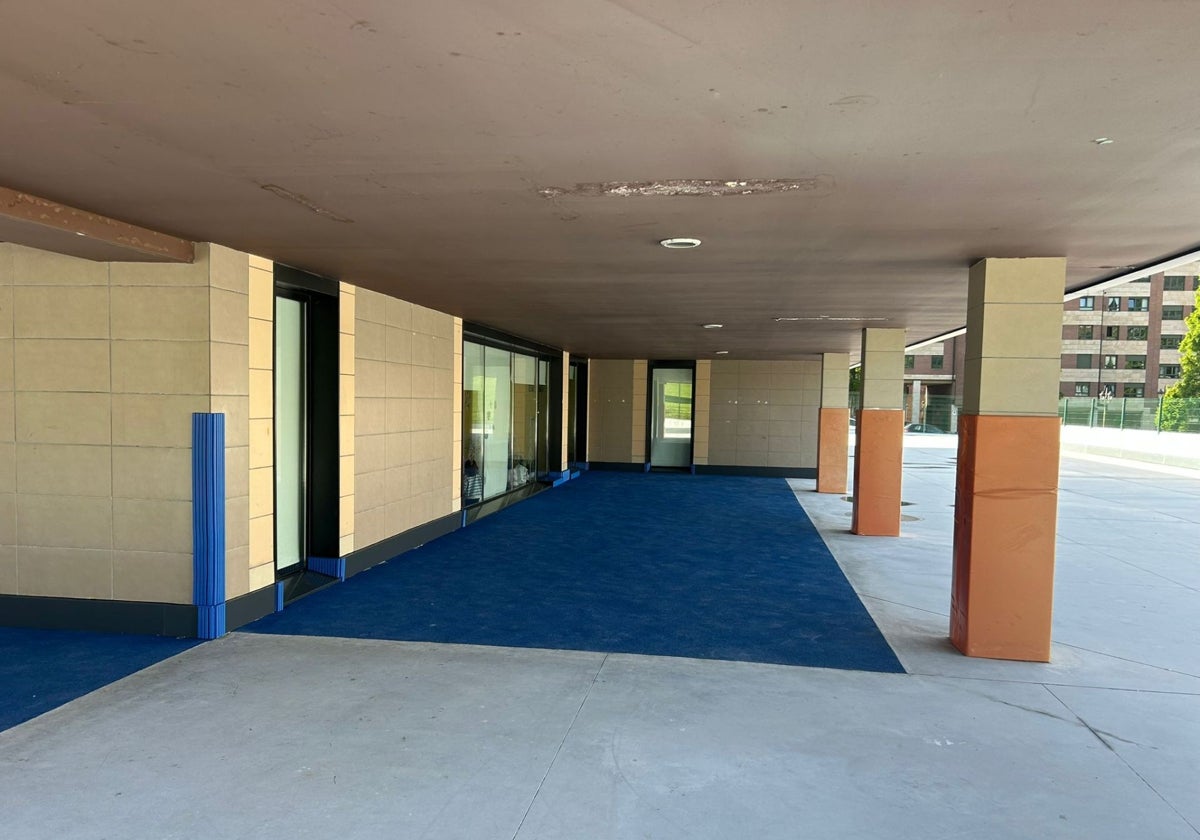 Los niños de la escuela ovetense de La Florida ya pueden salir al patio tras el fin de la obra
