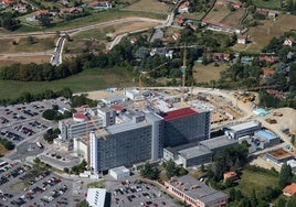 Terrenos al norte del Hospital de Cabueñes que forman parte del plan residencial.