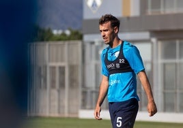 Sergio González, durante un entrenamiento con el Tenerife.