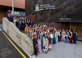 130 alumnos del IES Calderón se gradúan, y 8 con matrícula de honor