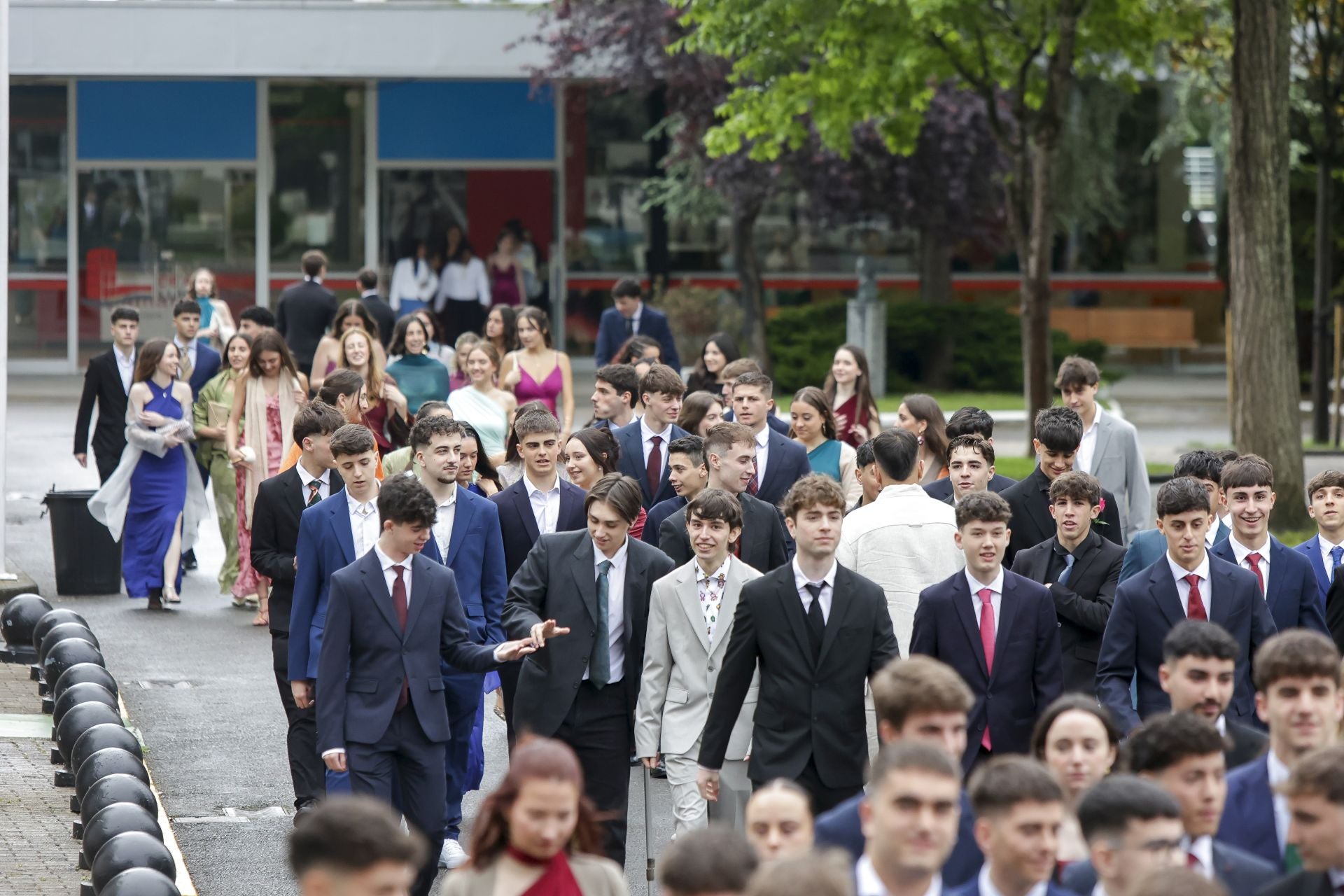 130 alumnos del IES Calderón se gradúan, y 8 con matrícula de honor